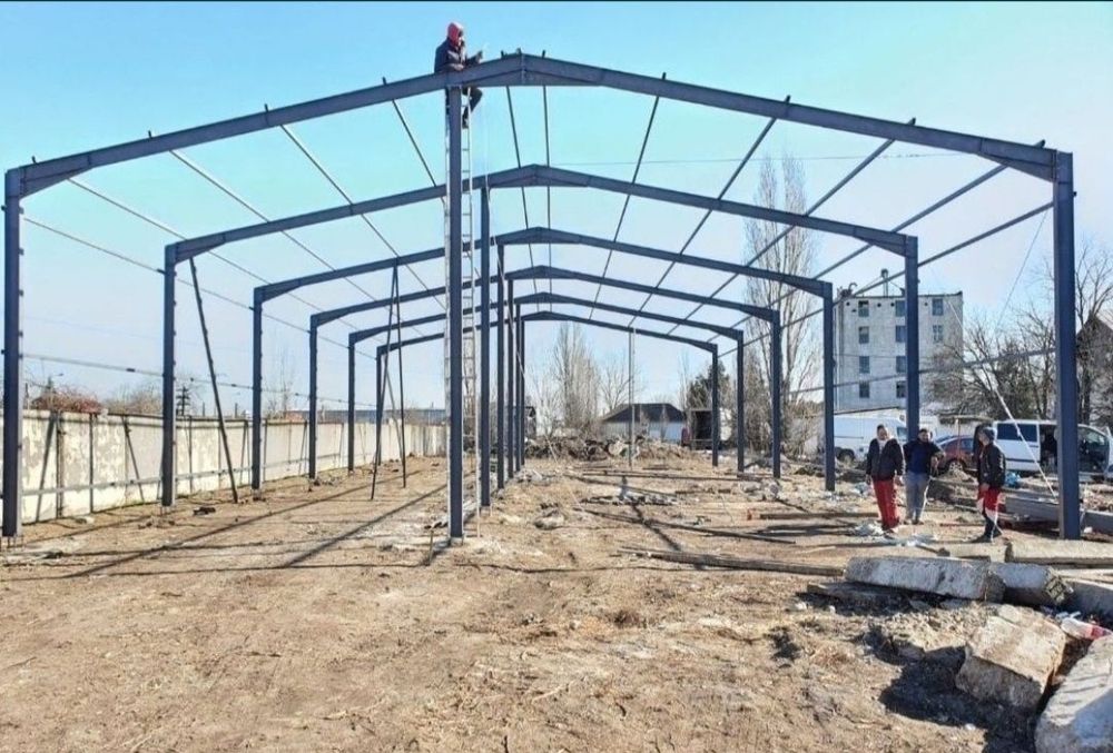 Vand hale metalice  acceptam și variante auto la schimb