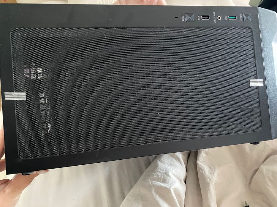 Vand pc aproape nou