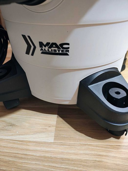 Aspirator industrial 1300 w 16 litri