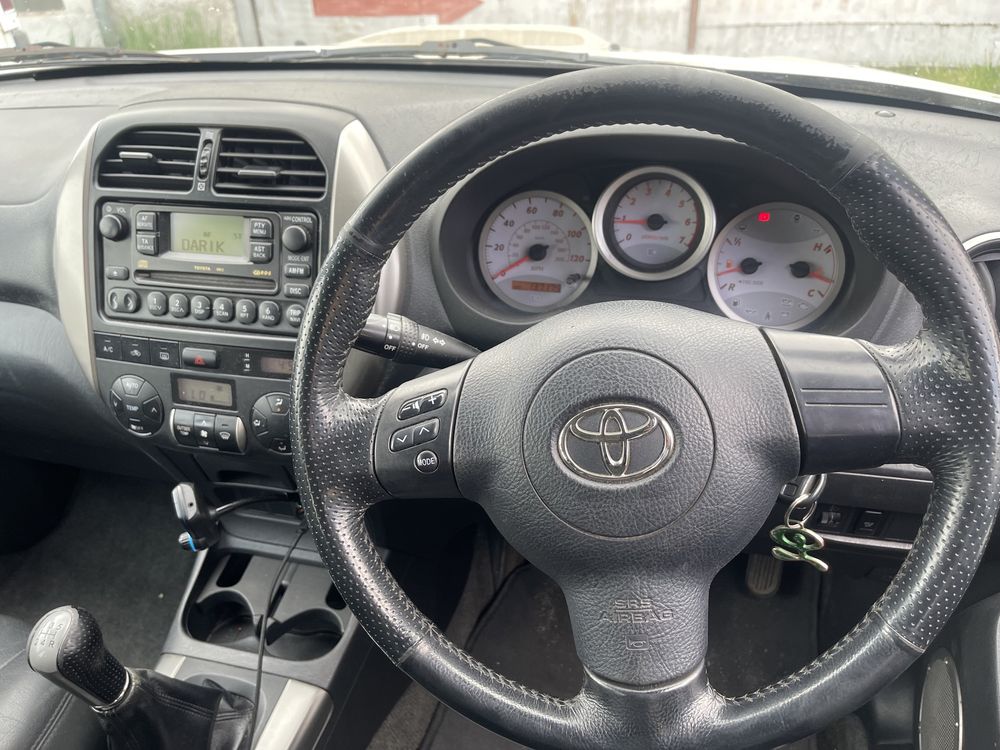 На Части Тойота Рав4 2.0D4D 116kс. 2005 Toyota Rav4