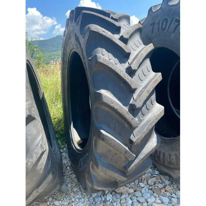 Cauciucuri 520/85R46 BKT pentru Hurlimann, Case