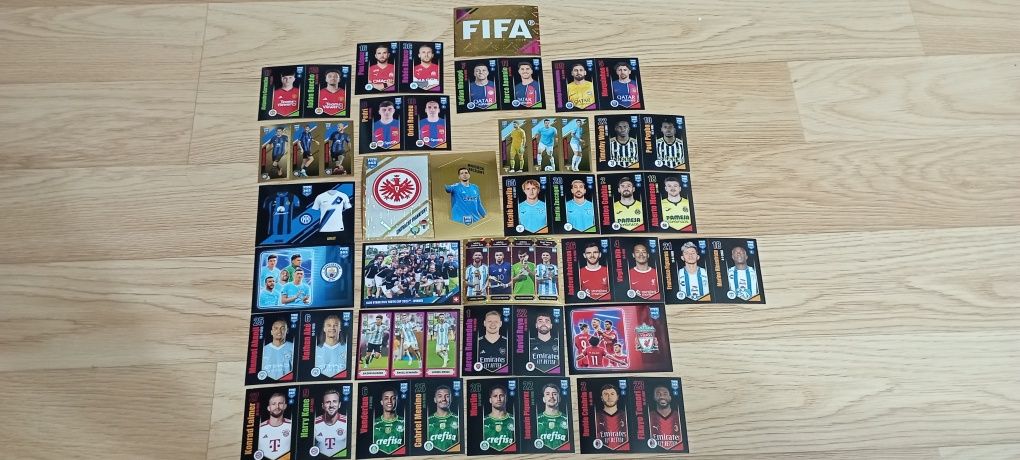 Стикеры (наклейки) Panini по коллекции FIFA 365/2024 (футбол)