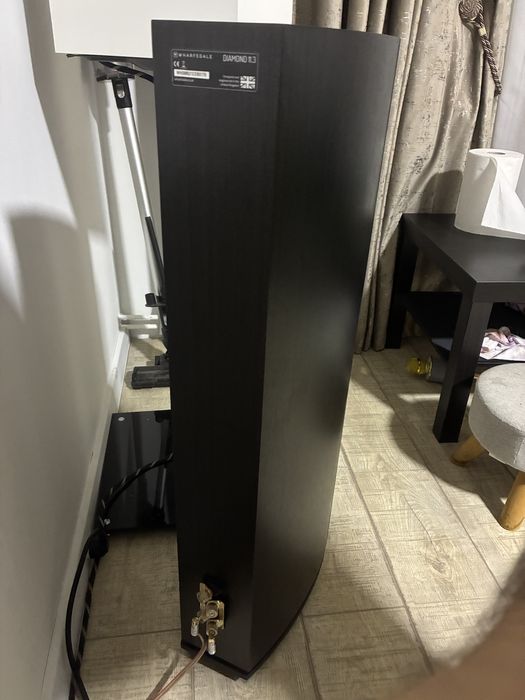 Boxe Wharfedale Diamond 11.3