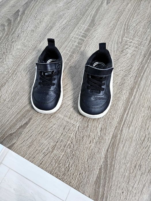 Кожени детски маратонки Puma размер 23
