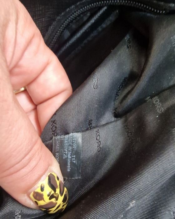 Michael Kors Jet Set Travel дамска чанта.