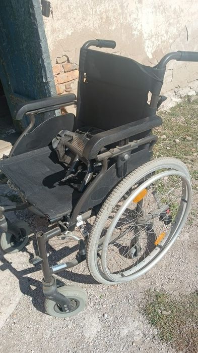 Каляска инвалидная