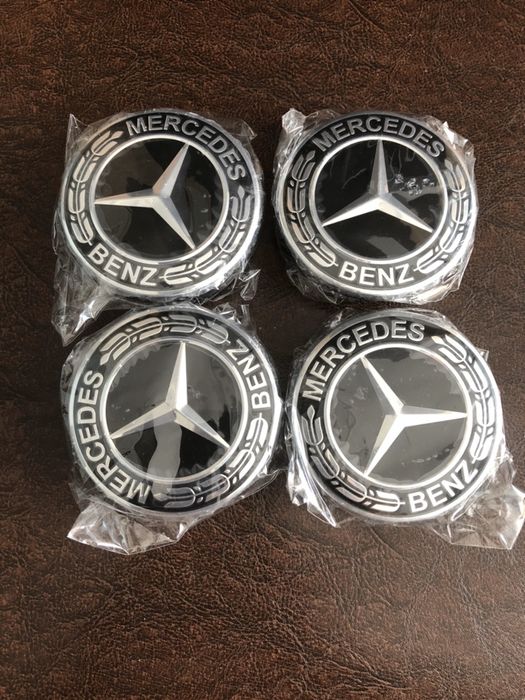 Set 4 capace jante aliaj Originale NOI Mercedes Benz diametru 75 mm