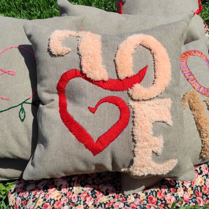 Декоративные подушки