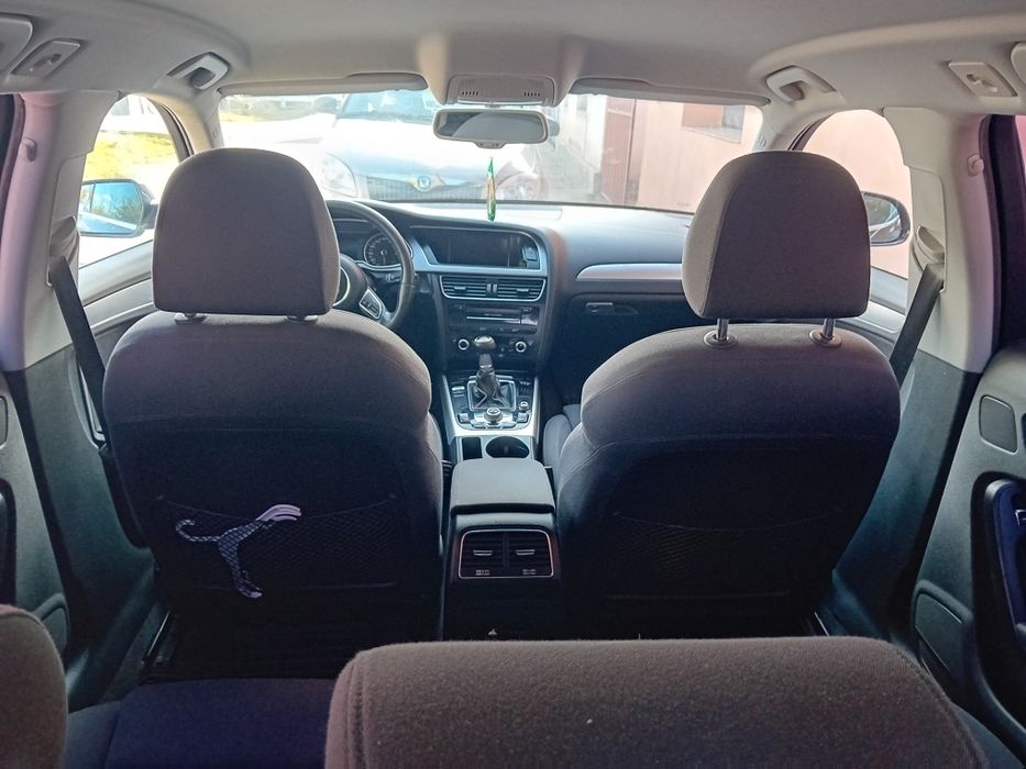Vând Audi A4 imatriculat