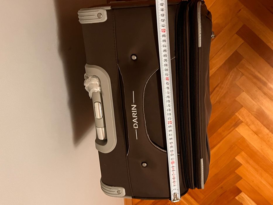 Куфар среден от плат