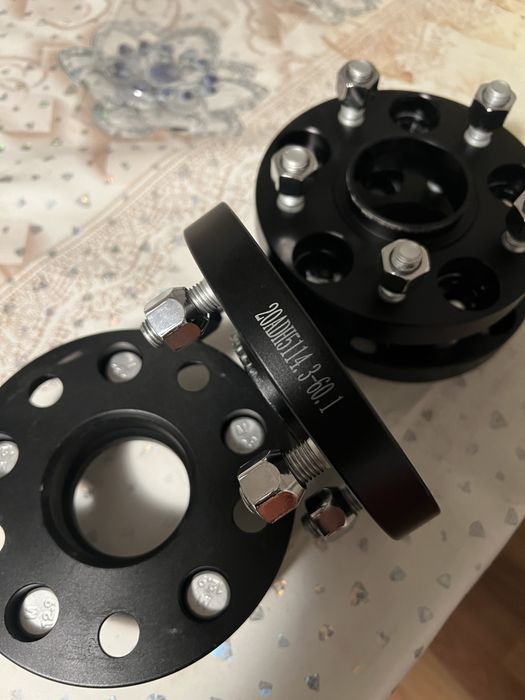 Продам проставки на Toyota/Lexus