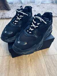 Balenciaga triple S ,marime 45,ca noi