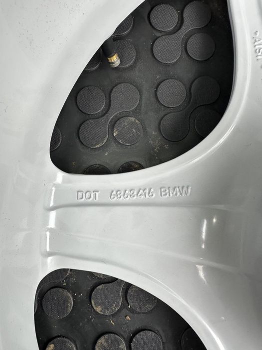 Резервна гума (патерица) за BMW X4