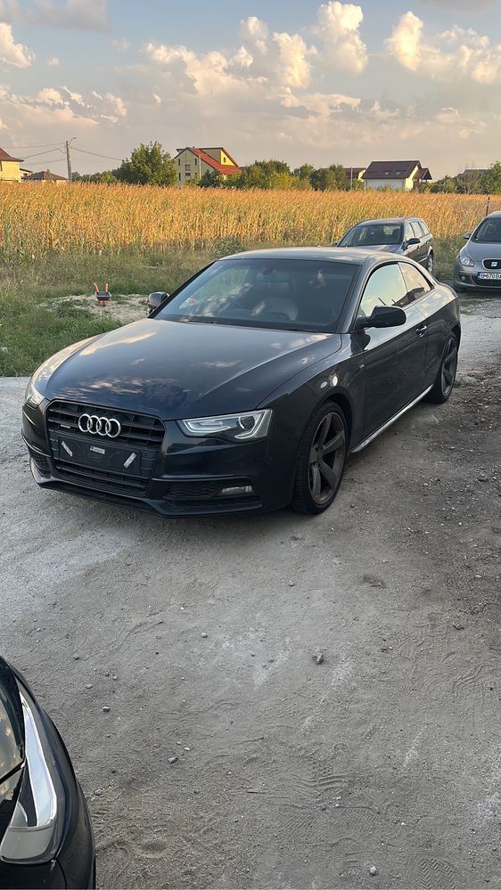 Dezmembrez Audi A5 3.0 CDUC