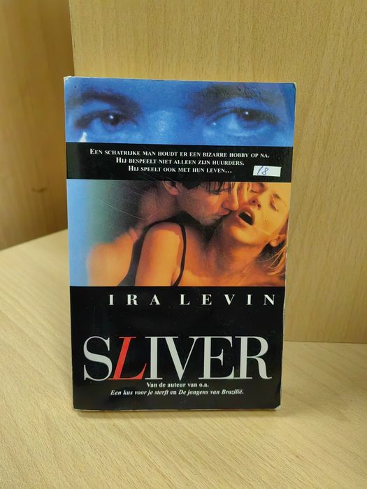 Книга на нидерландски „Sliver“ от Айра Левин