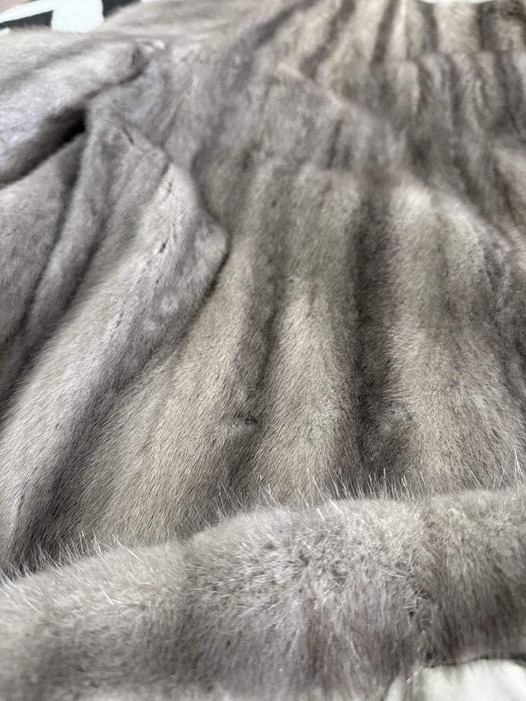 Blana de nurca Saga Mink
