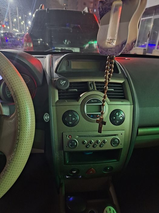 Renault Megane Sedane