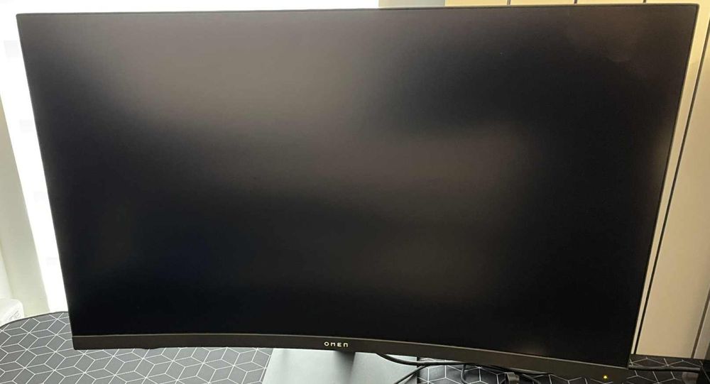 Monitor Gaming Curbat HP OMEN, QHD, 32", 165 Hz
