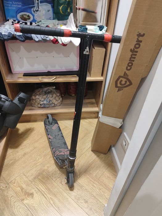 Продам трюковой самокат