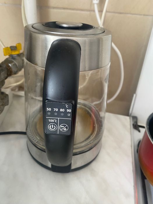 Fierbător din sticlă cu reglaj de temperatură