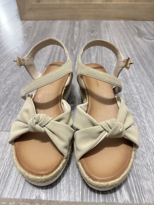 Sandale Clara Barson, marimea 37