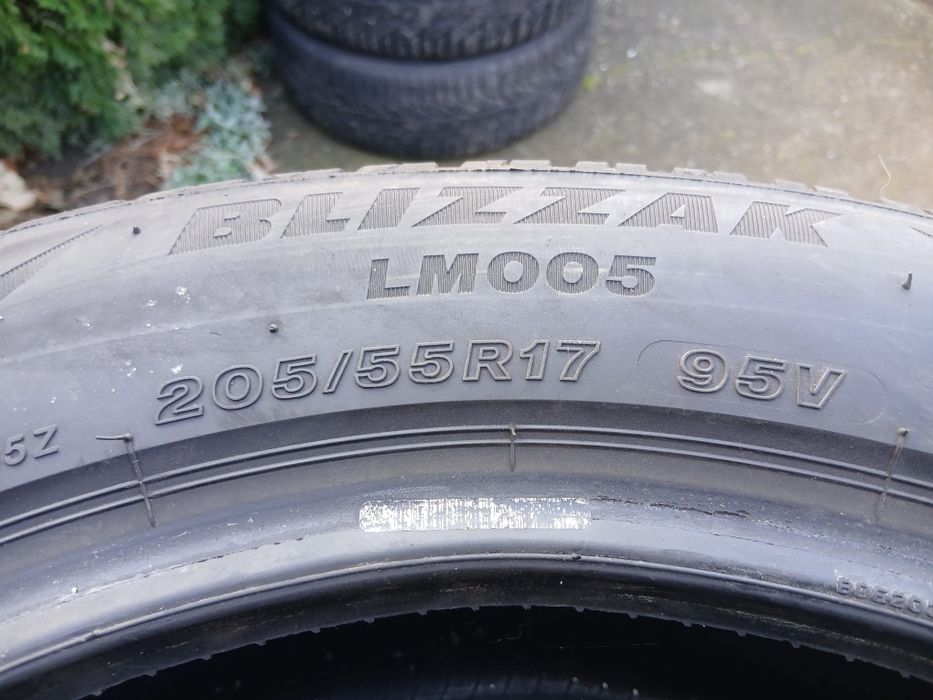 Cauciucuri iarna 205/55/17