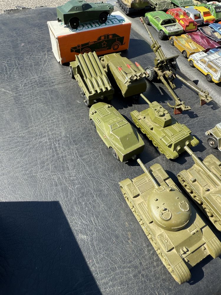 комплект стари руски метални военни играчки
