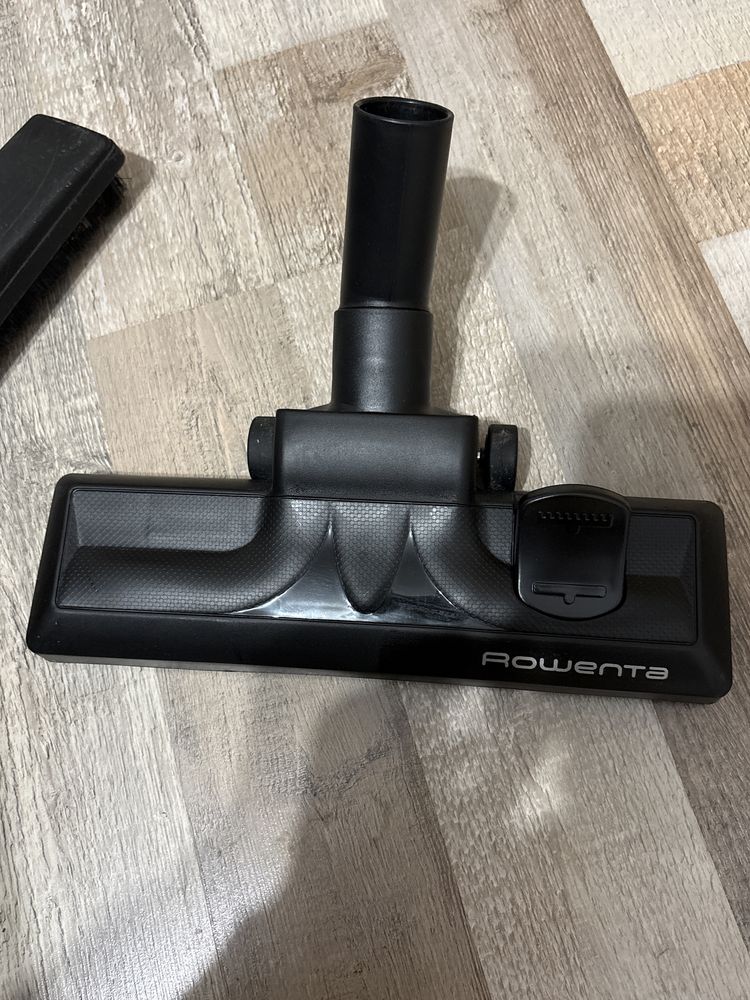 Прахосмукачка Rowenta Compact Power Cyclonic