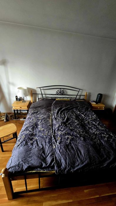 Спалня комплект с тоалетка, стол и нощни шкафчета