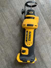 Фреза за гипсокартон DCS551 DEWALT DRY WALL CUT OUT TOOL