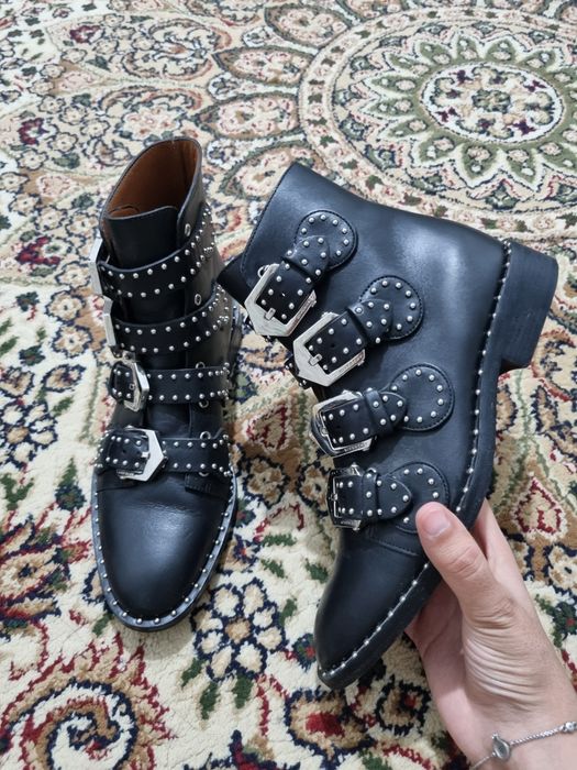 3 хил сифатли этик сотилади б/у кам кийилган