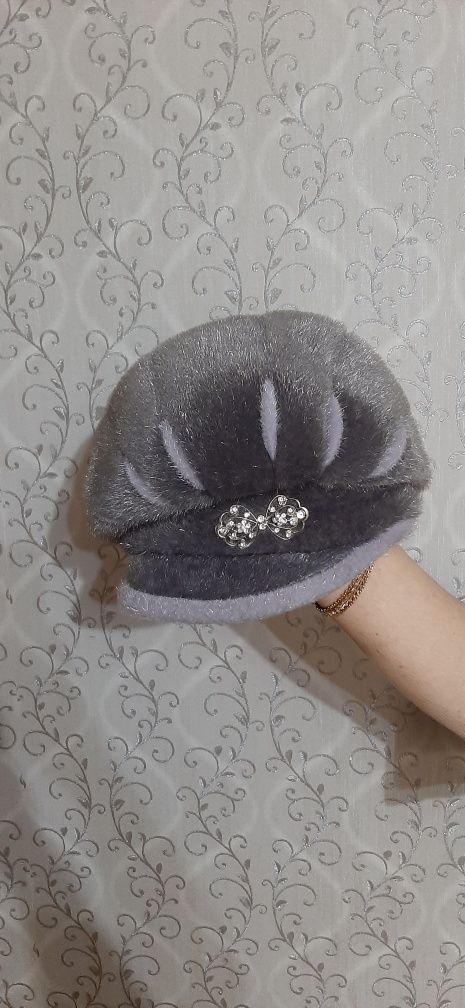 Продам шапку зима
