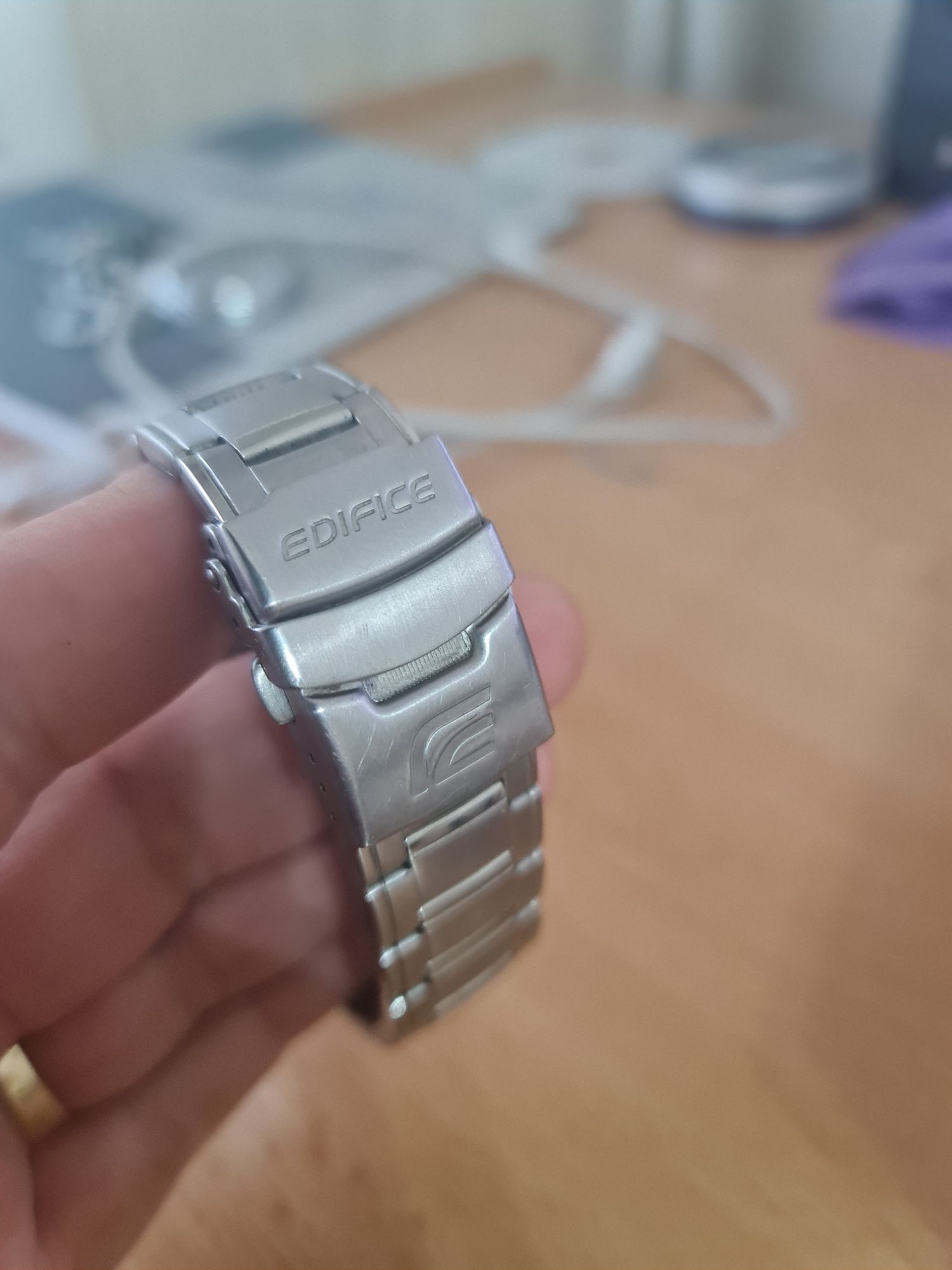 Casio edifice часовник