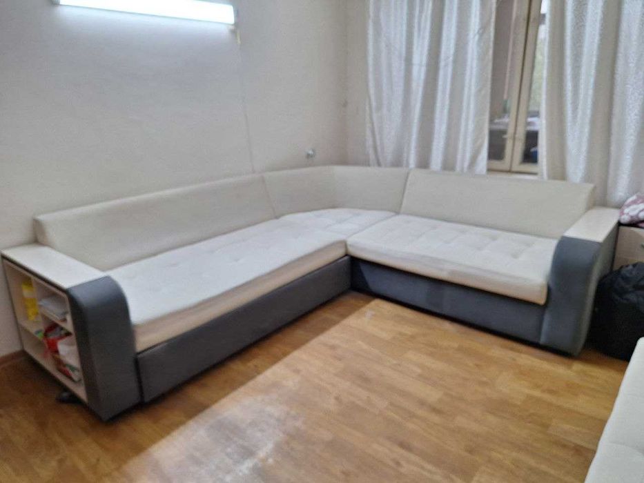 Продажа, мягкий уголок.