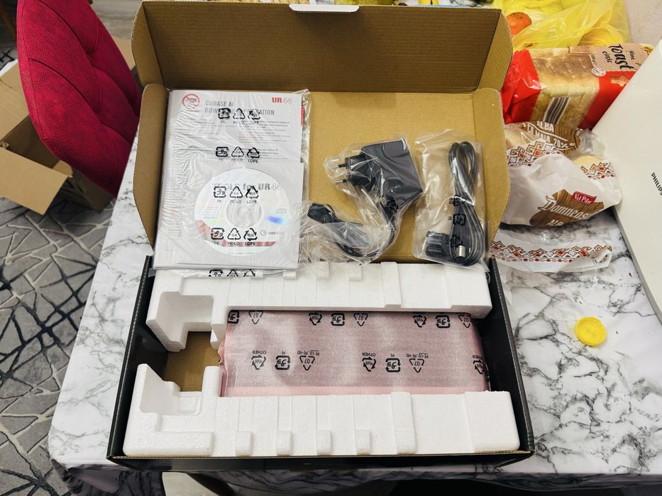 Interfata audio steinberg ur44 placa de sunet