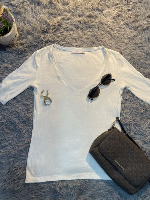 Женские кофточки , брендовые ! Дешево ! Срочно !