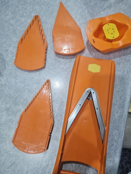 Set taiat legume made in Germany