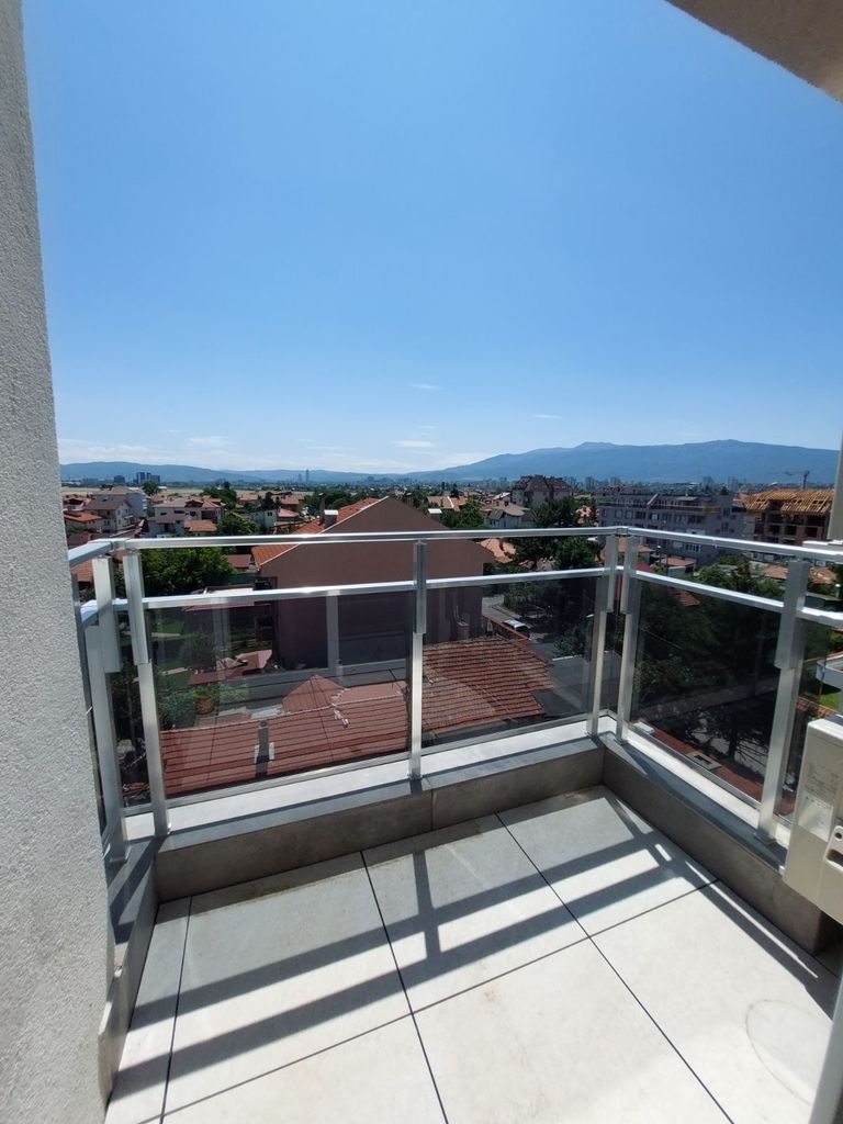 Дава се под наем Тристаен апартамент в София, Левски - 68 кв.м за 612 € - Снимка #4