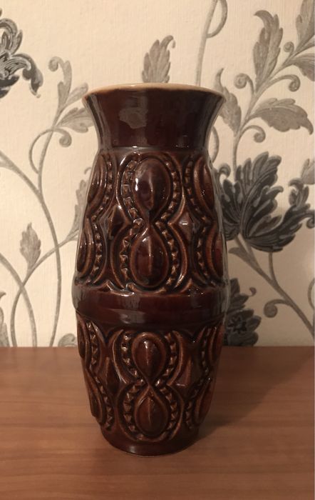 Продам вазу для цветов