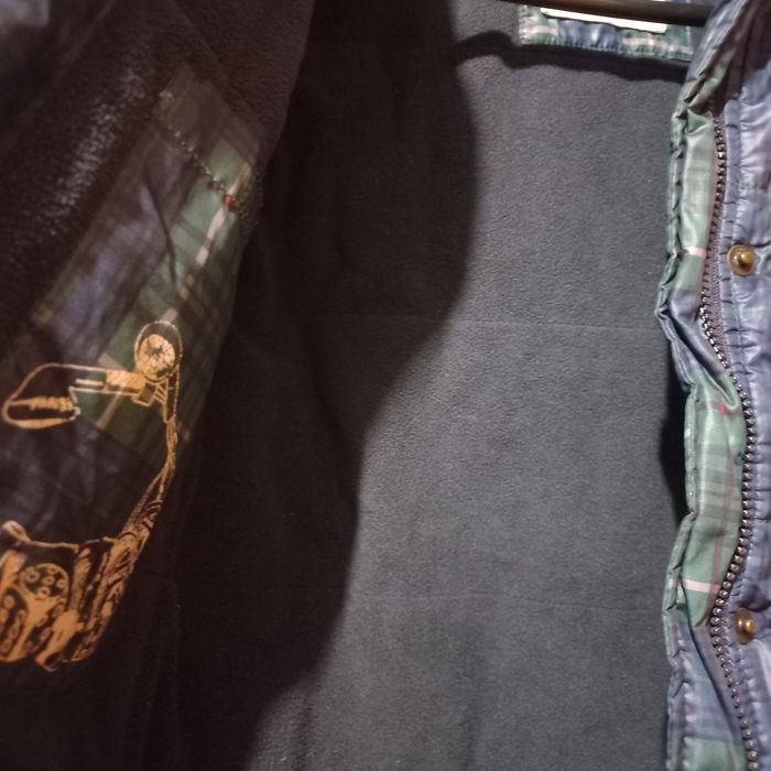 Vând geaca Esprit groasa 6-7 ani