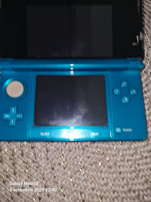 Nintendo 3ds impecabil ca nou cu husa