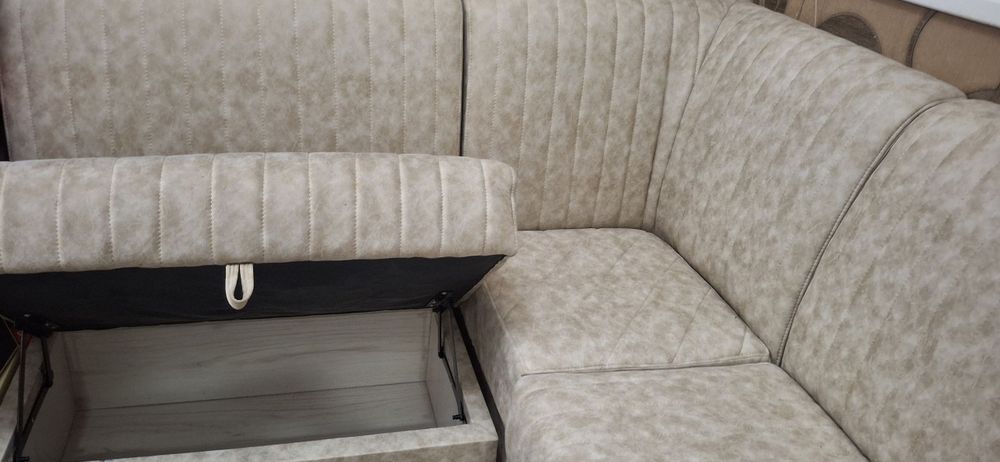 Ошхона мебили яхши холатда турибди