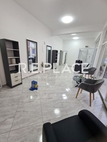 Офис в Варна-Възраждане 1 площ 90 цена 900