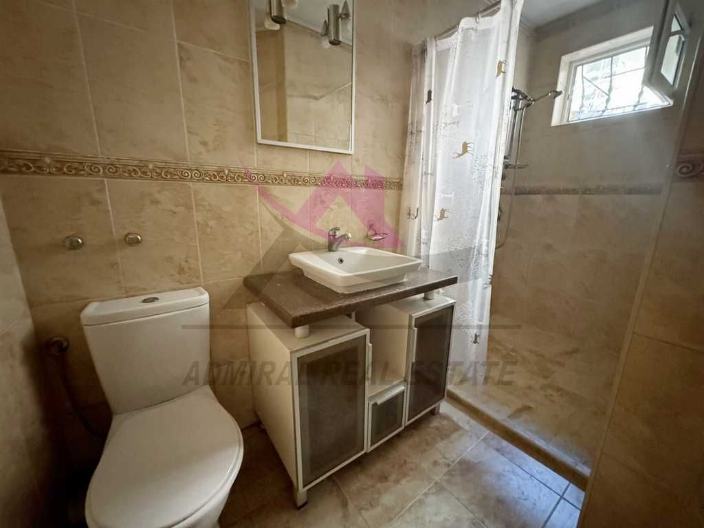 Дава се под наем Двустаен апартамент в Варна, Център - 56 кв.м за 450 € - Снимка #3