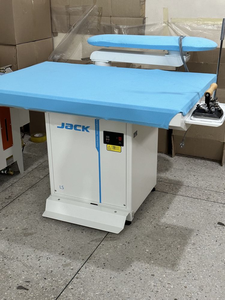 Dazmol stol  Jack - L5