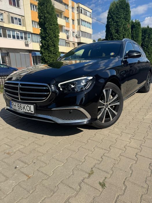 Mercedes-Benz E300 de Exclusive 9G-Tronic Hybrid Plug-in break