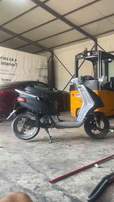 Vand scuter piaggio nrg 50