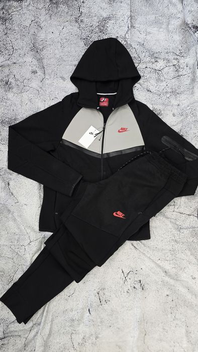 Nike Tech Fleece 2026 Мъжки Екипи/Анцузи S,M,L,XL