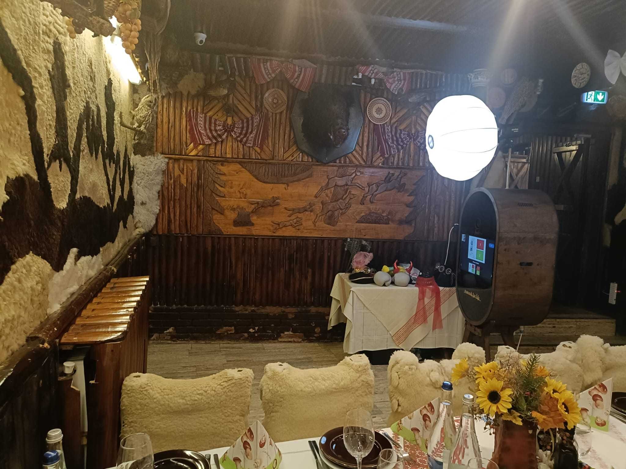 Cabina foto / Video 360 / Fum greu / Baloane explozive