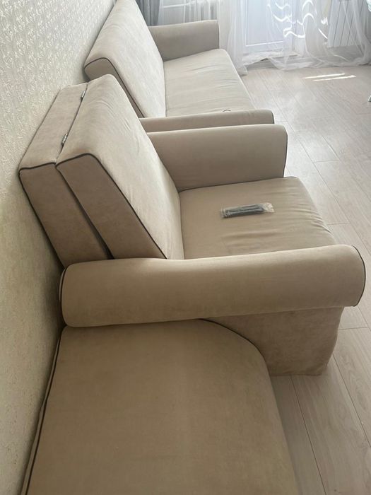 Диван в хорошем состоянии